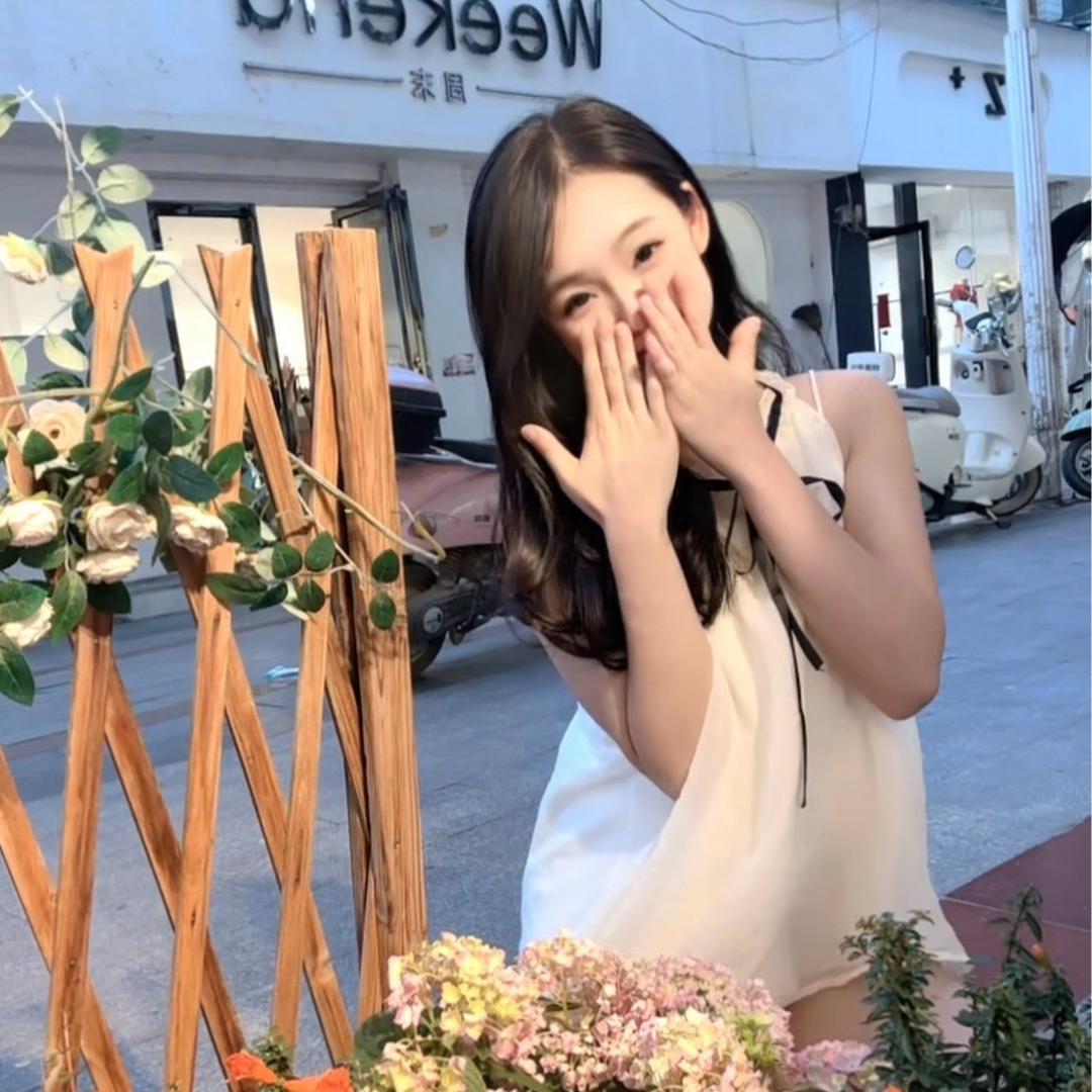 向晚L