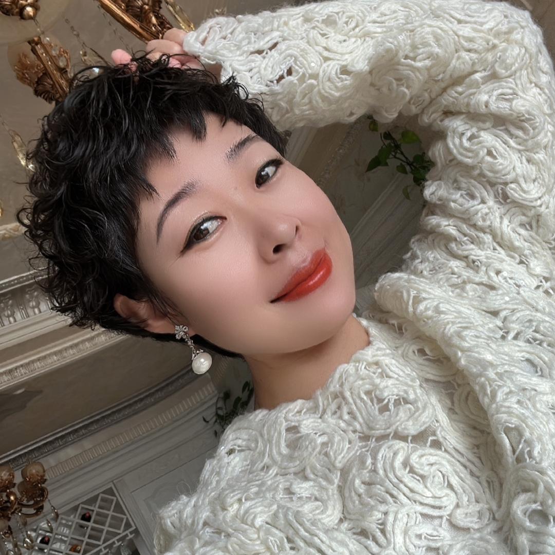 新时尚女装一店