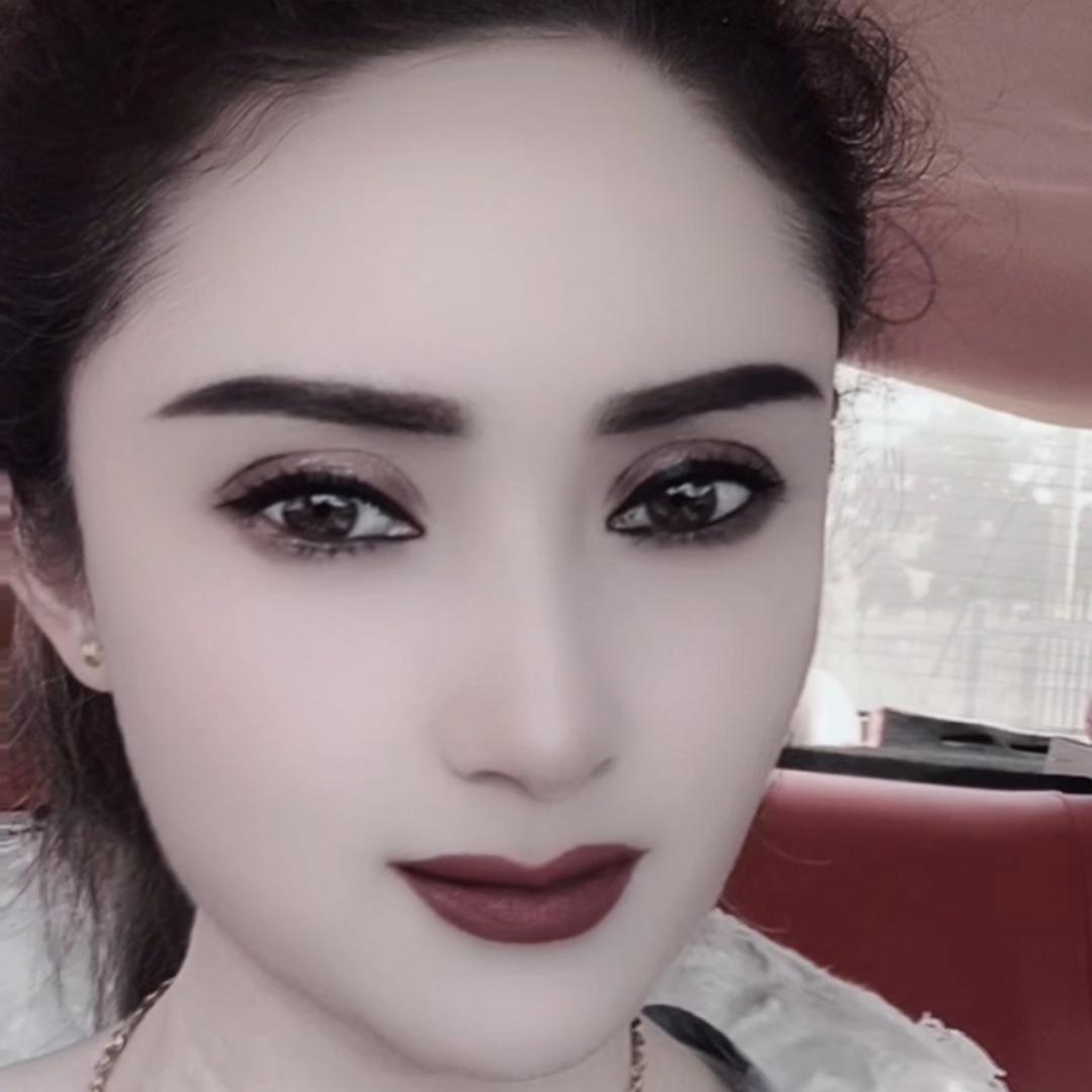 美丽的服装