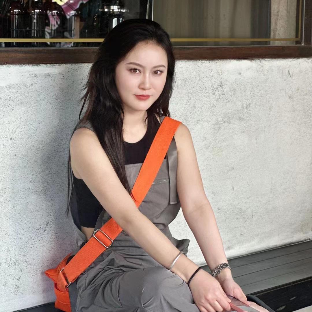 重庆赵丽颖大量摆车