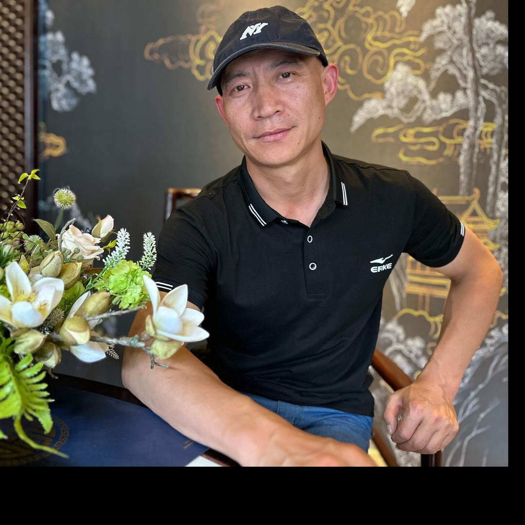 宏伟风