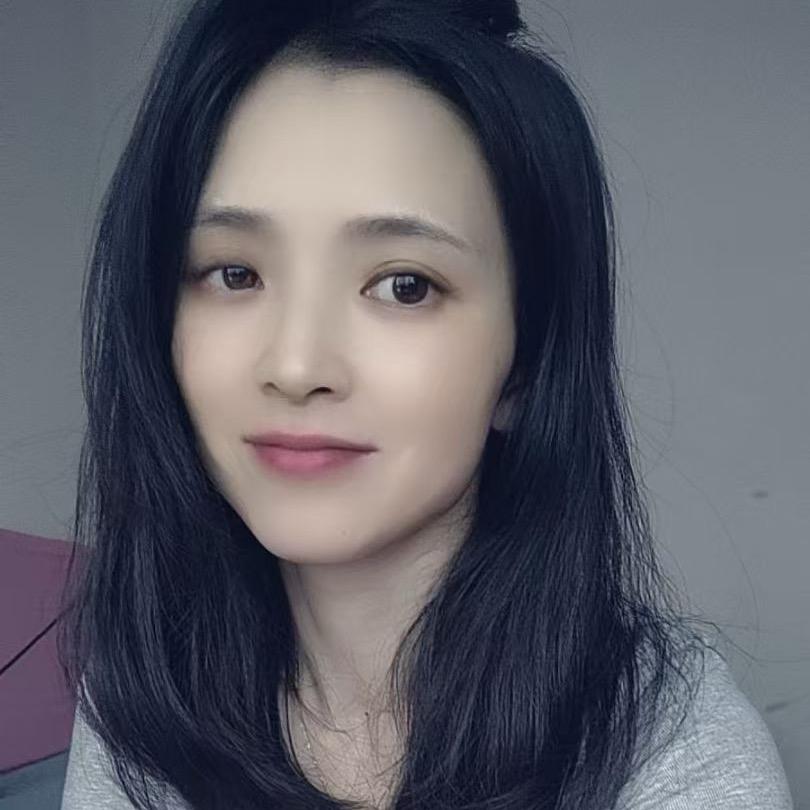 素·云间