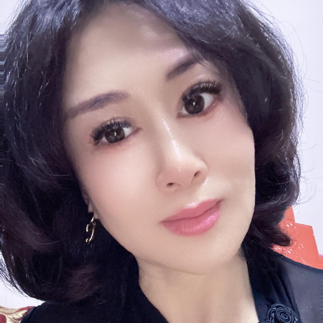 十三姨｛搞笑达人｝