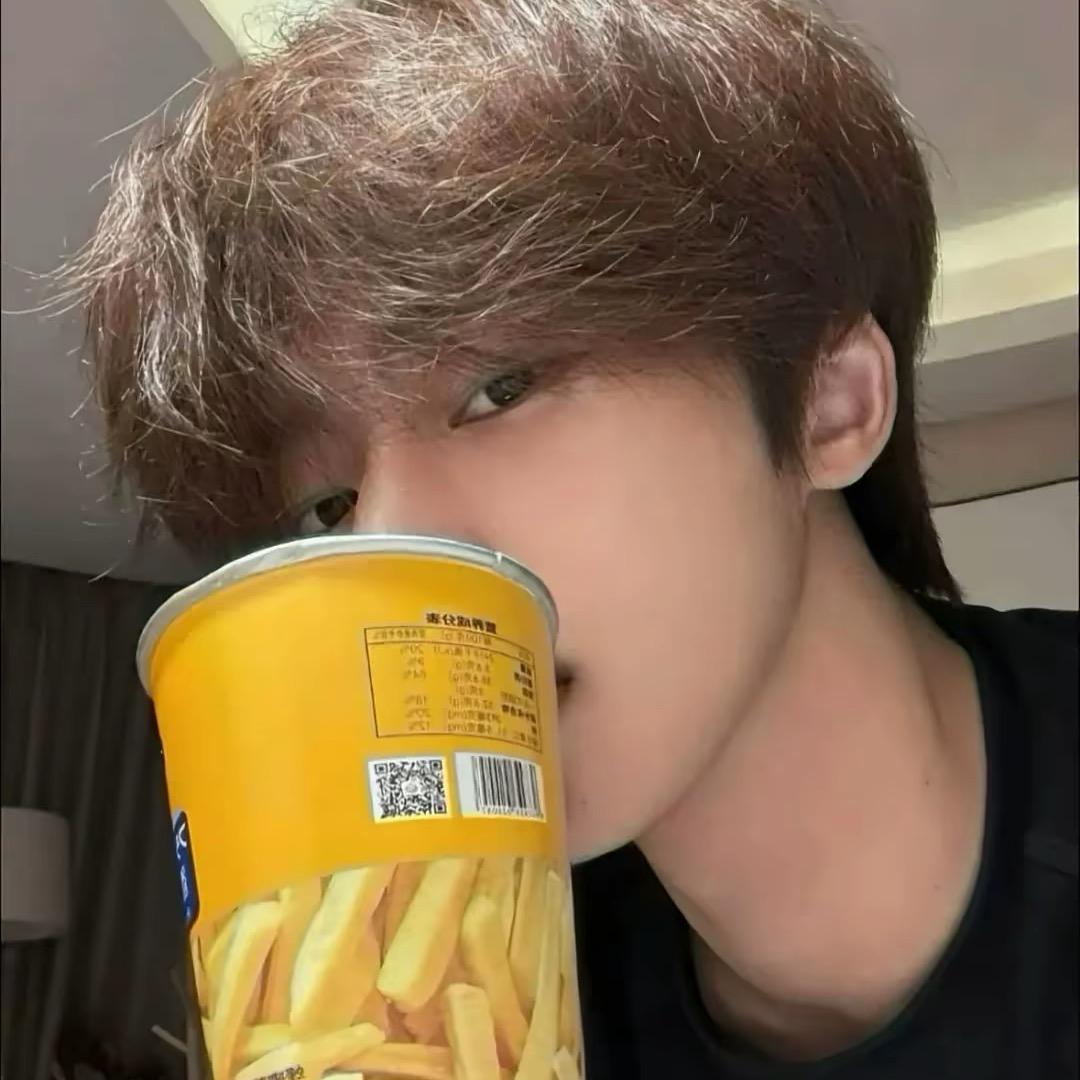 释yan^     　　　　　🪳