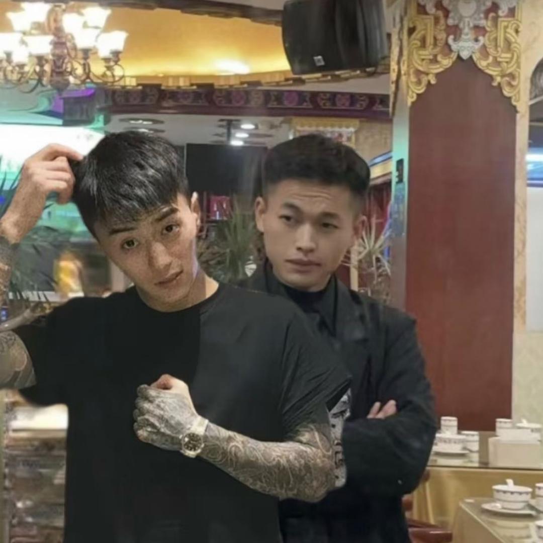 欧男哟