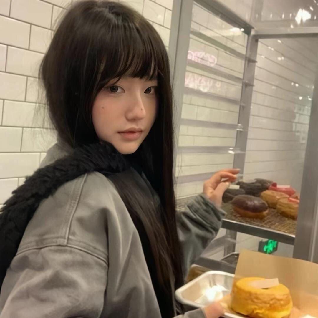 七秒鱼 ︎ ︎ ︎ ︎ ︎