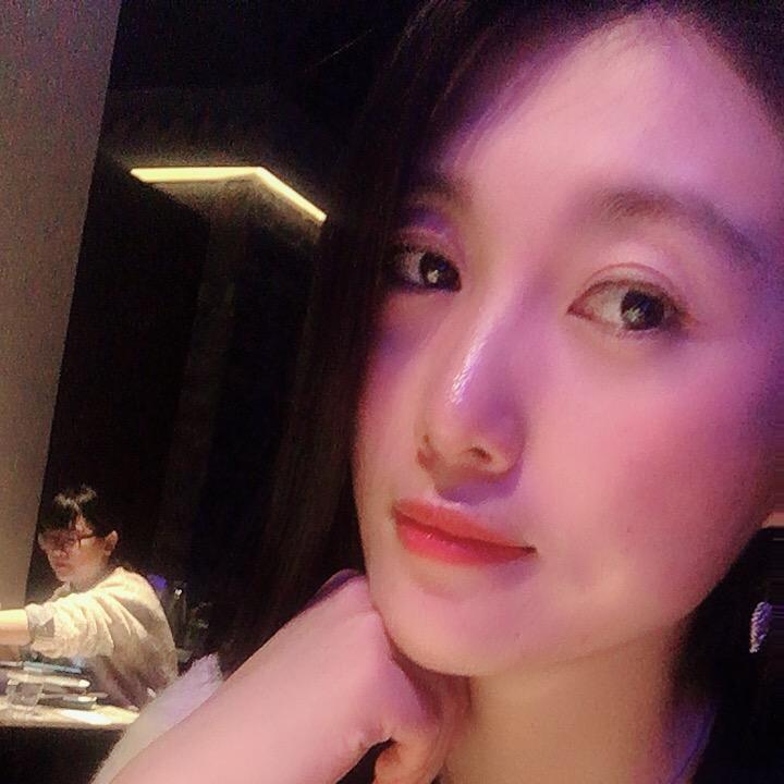 瓜尔佳氏静静