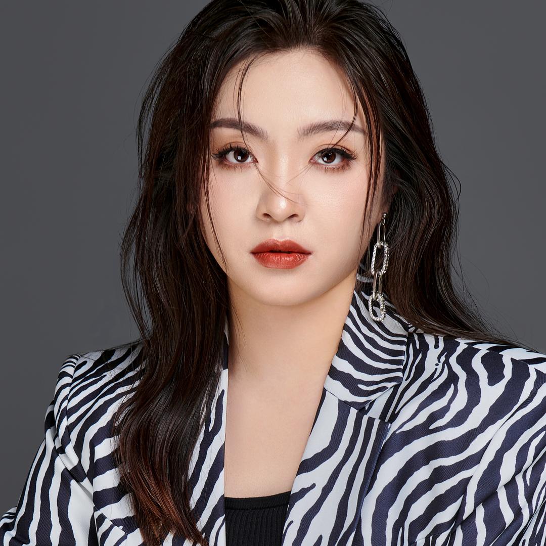 鲸禧传媒-Eagle姐