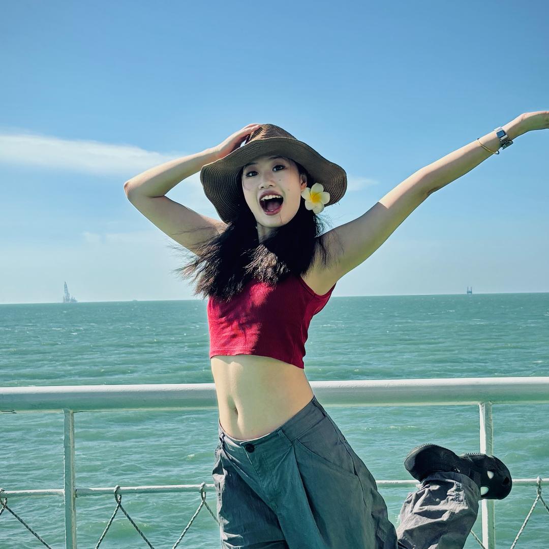 小猪piggy🐷（脆弱猪头🐷）