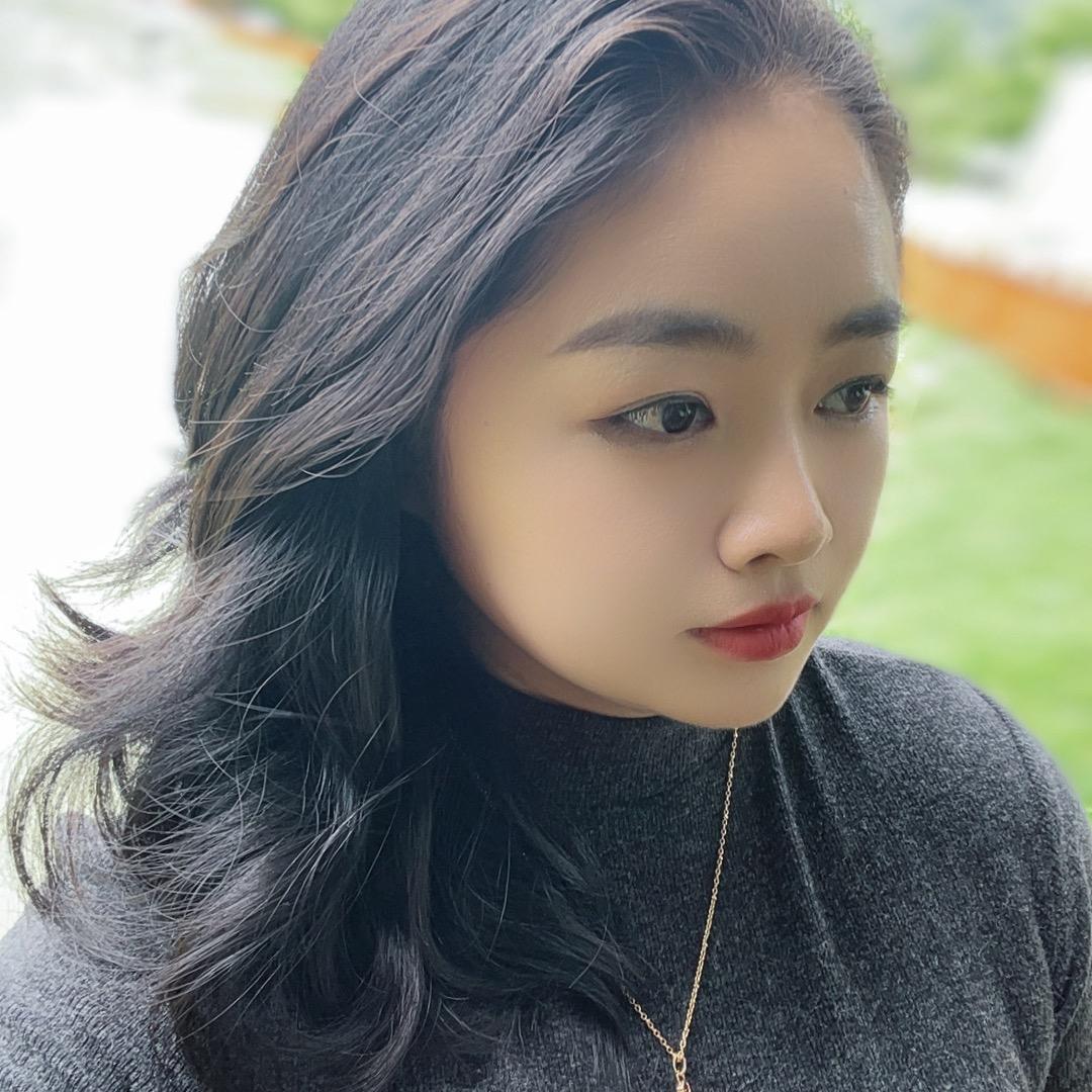 秀秀🎤（好温柔）