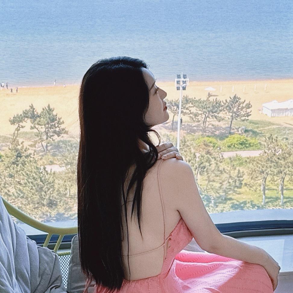 爱微醺的小乔&
