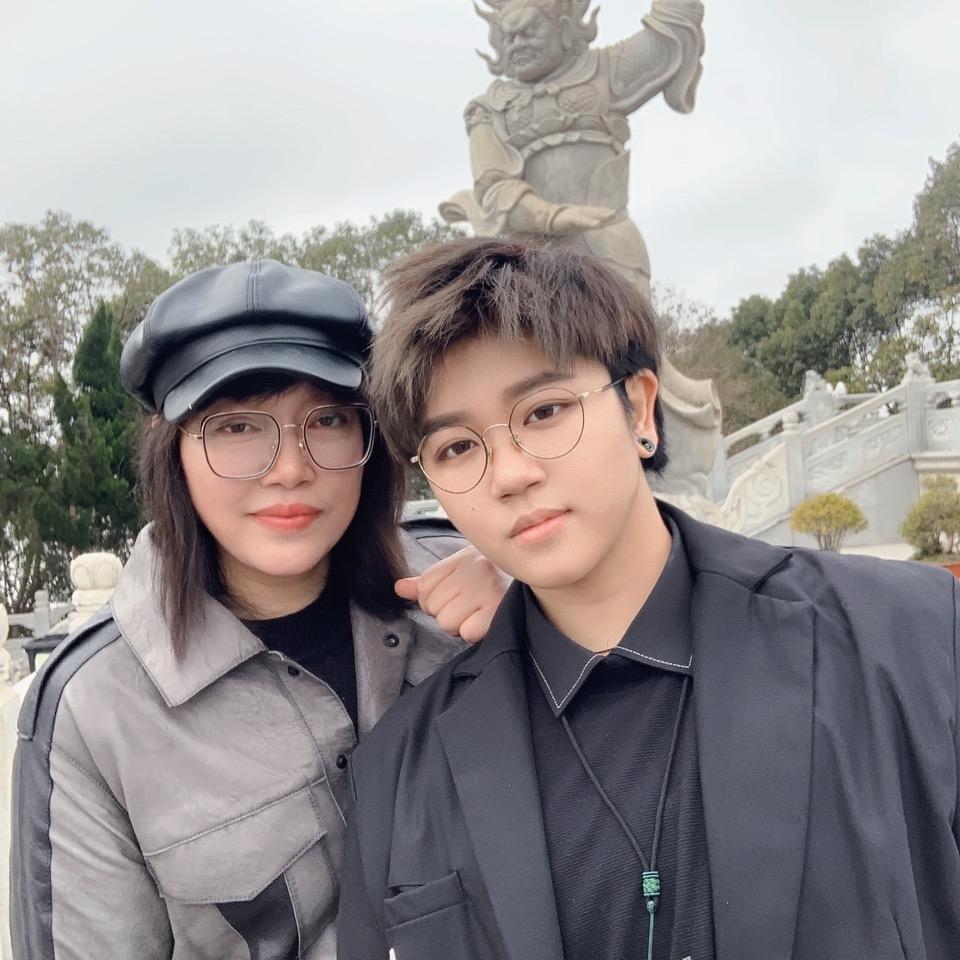 ❤️黄. （拒聊。  （互活粉