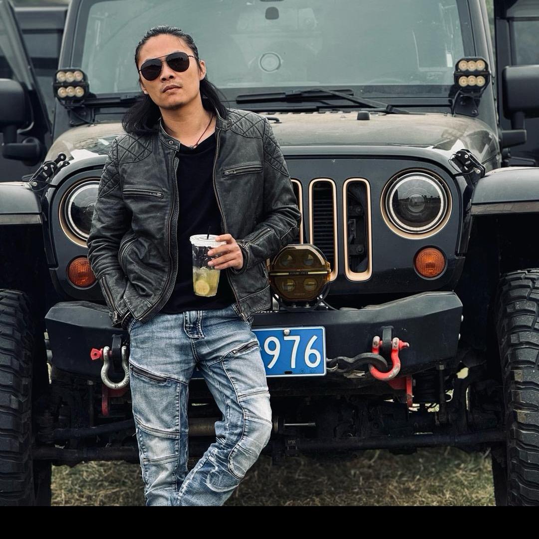 洪