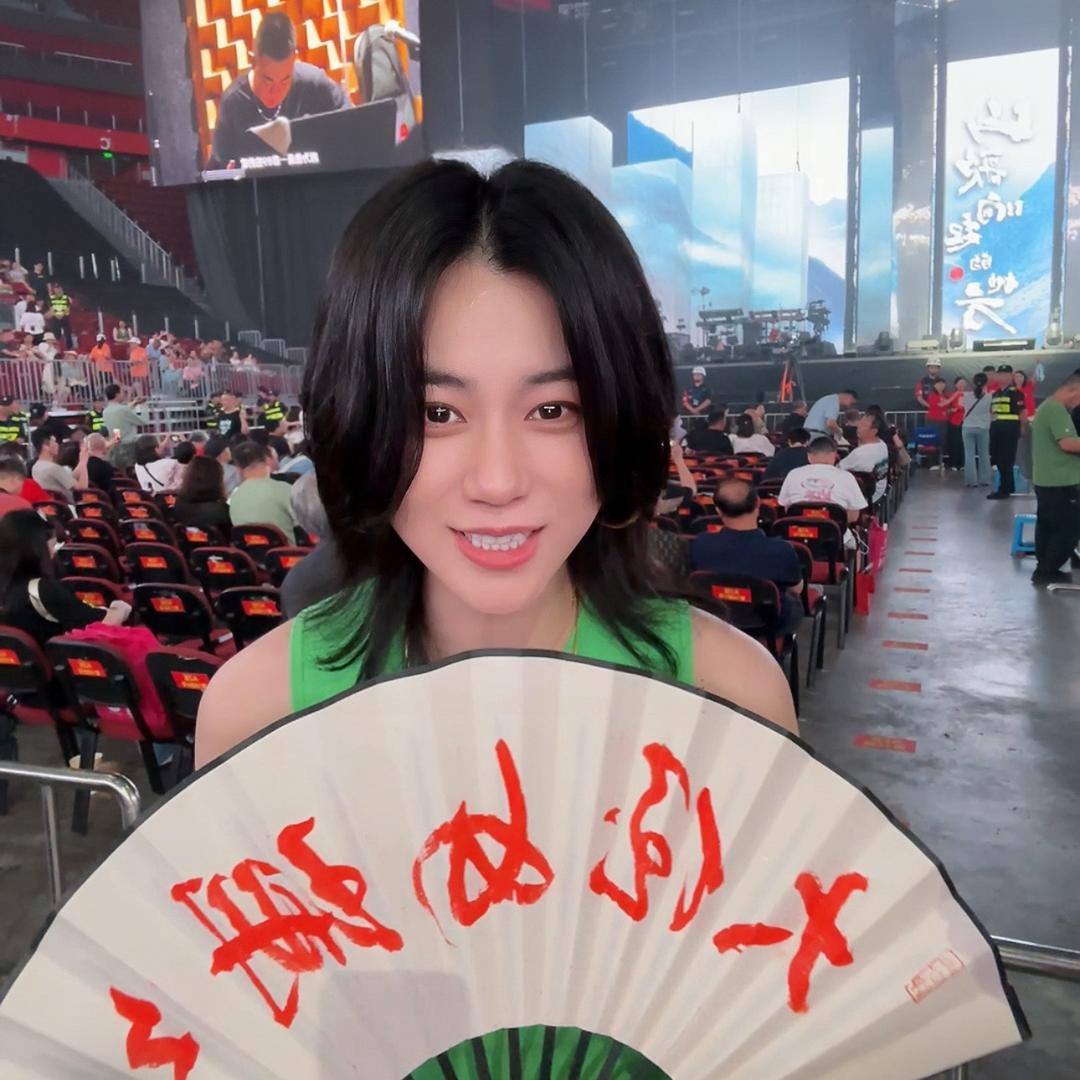 珊珊（大侄女）