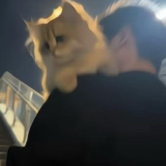 觉不赢就吐口水～