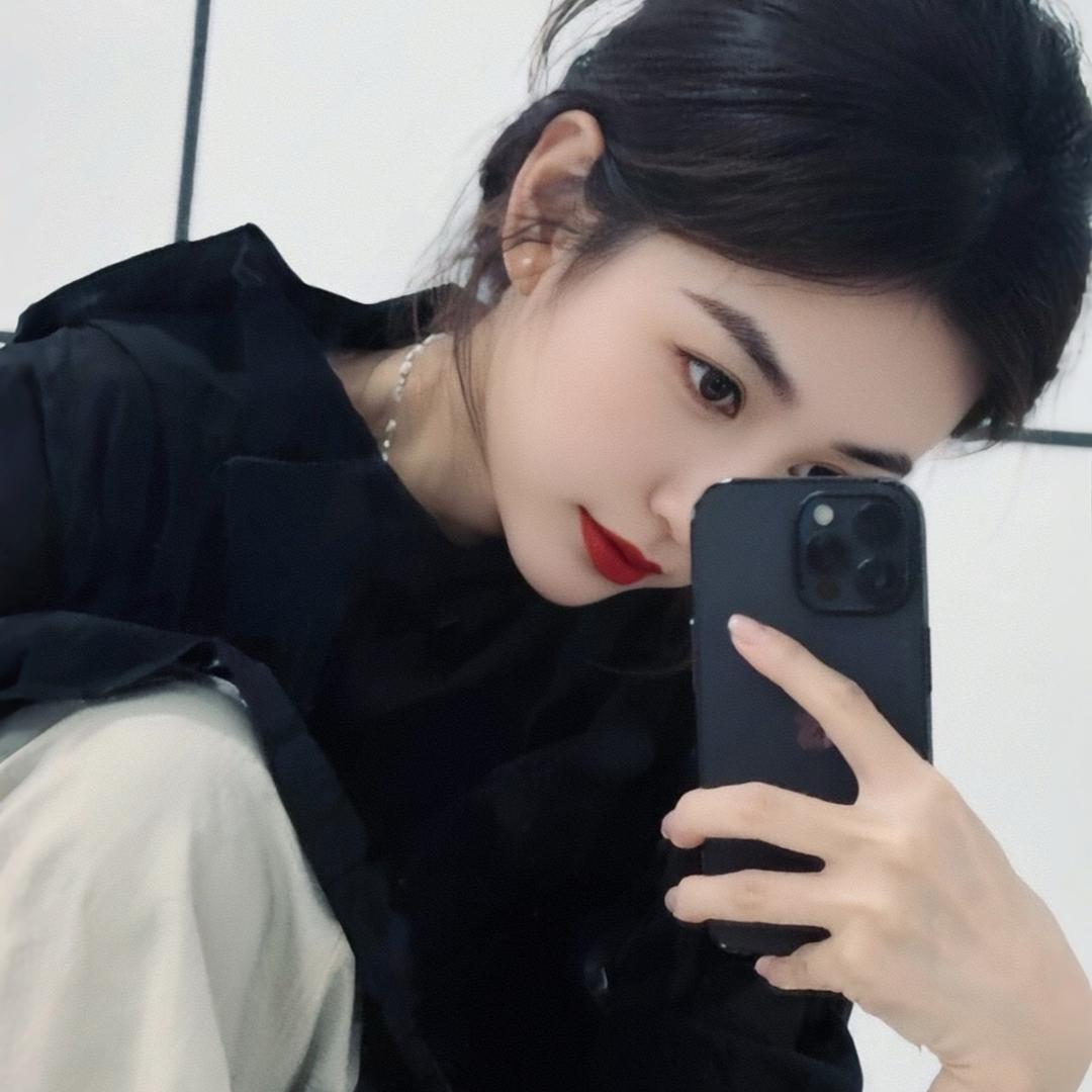 💃👧🏻🧍‍♀️