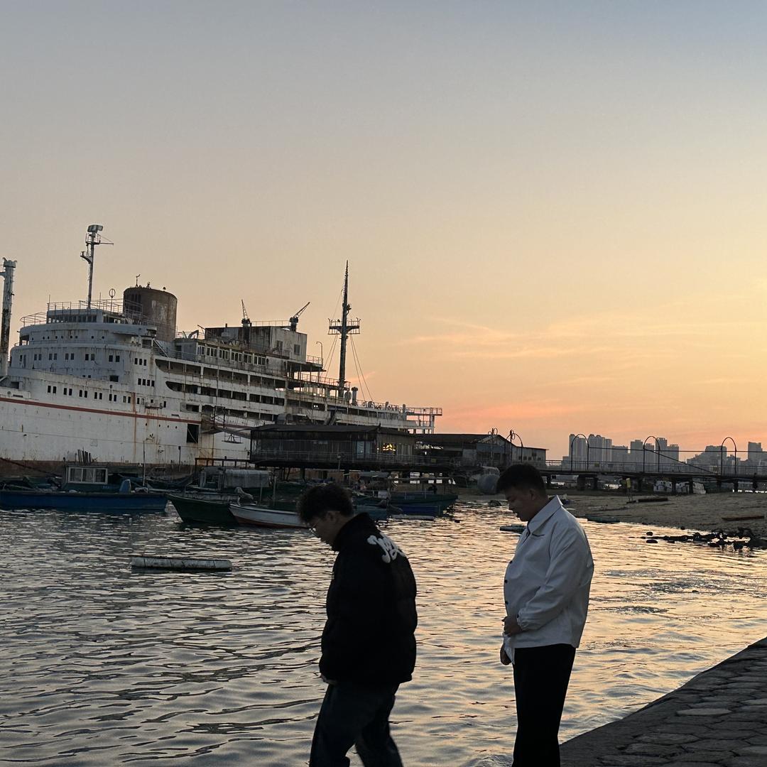 斌风服饰轻奢女装