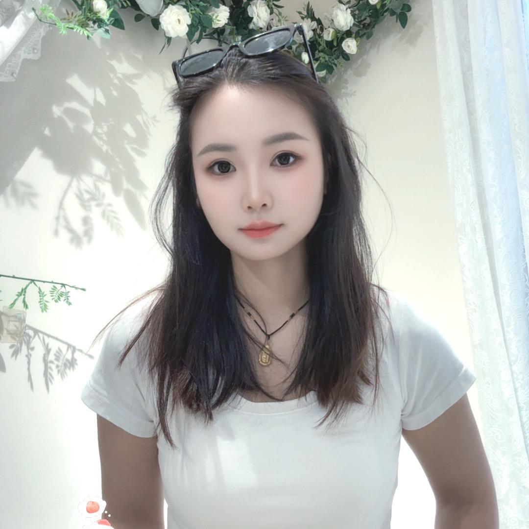 夏晶晶（橱窗营业中）