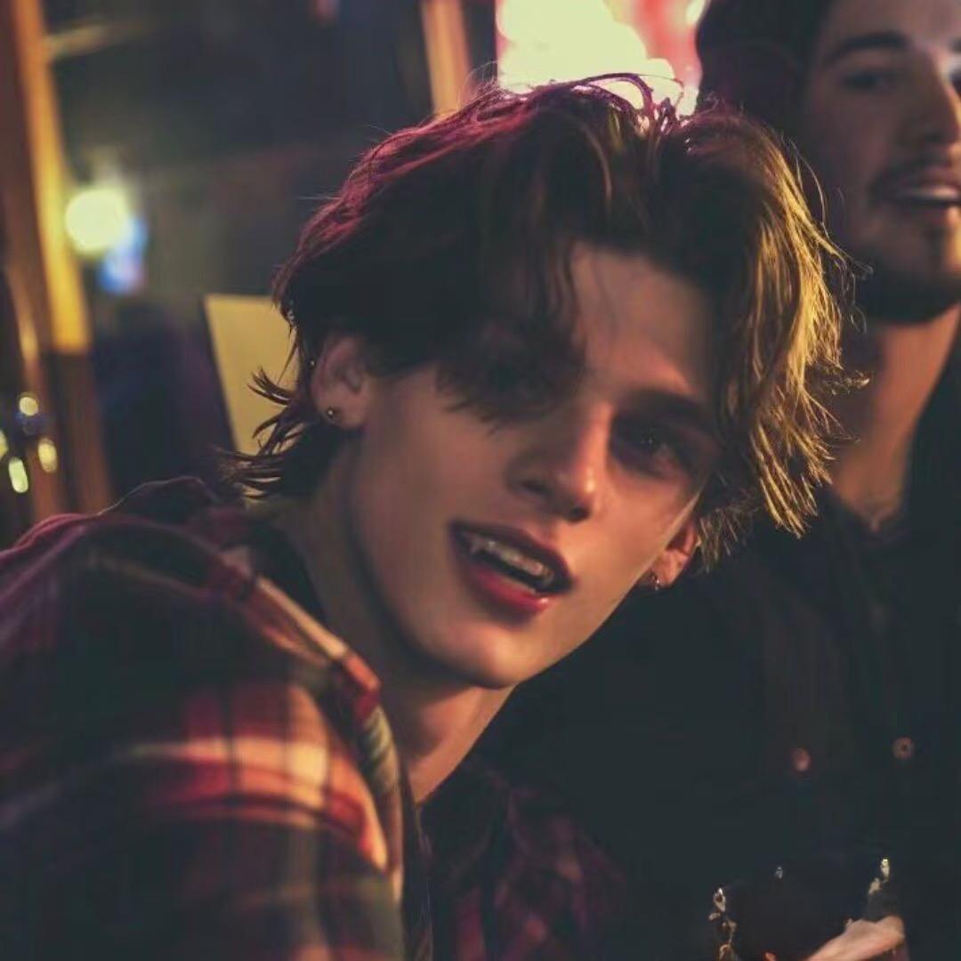 可乐ʕ·ᴥ·ʔ🥤