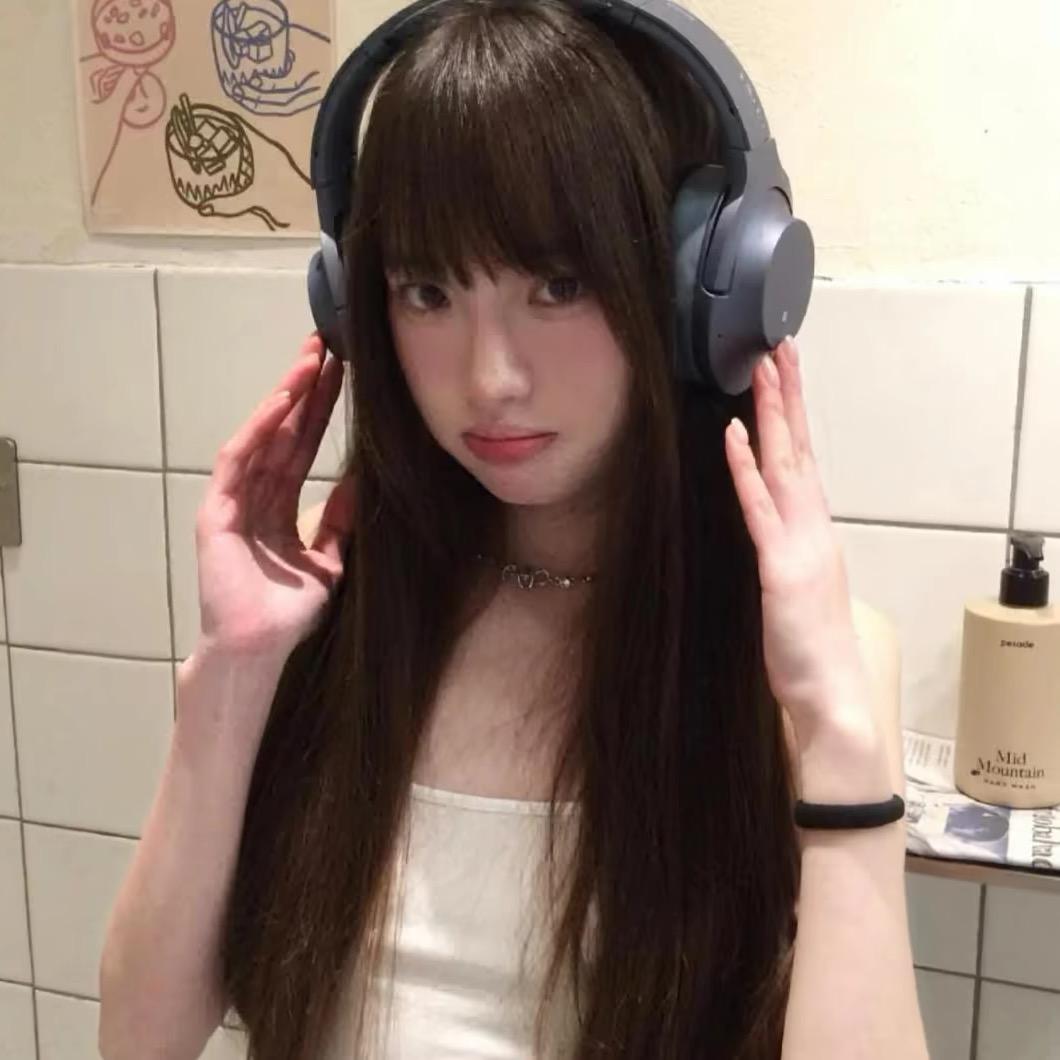 高冷蓉少