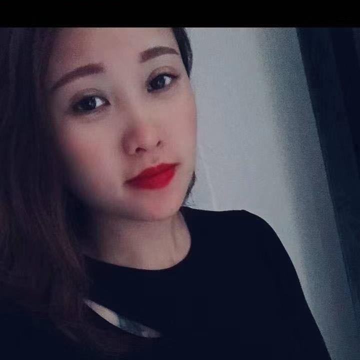 启扬名车黄佳佳