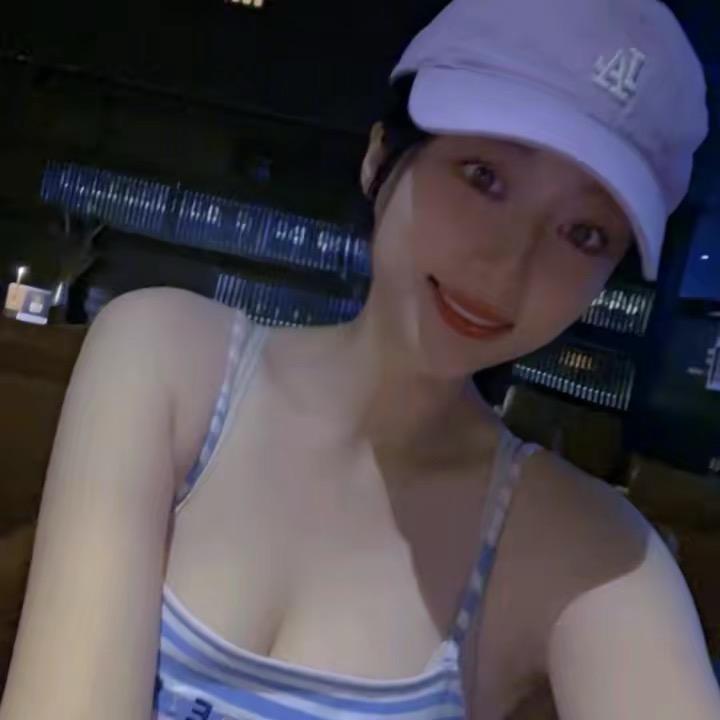 杨小喵爱钓鱼