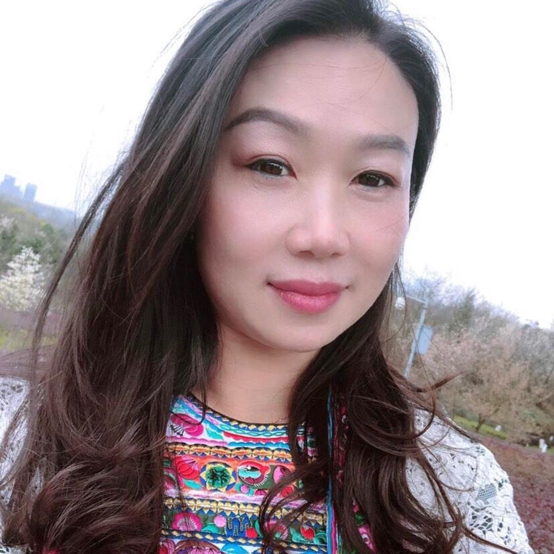 玉梅🐲 梅孃
