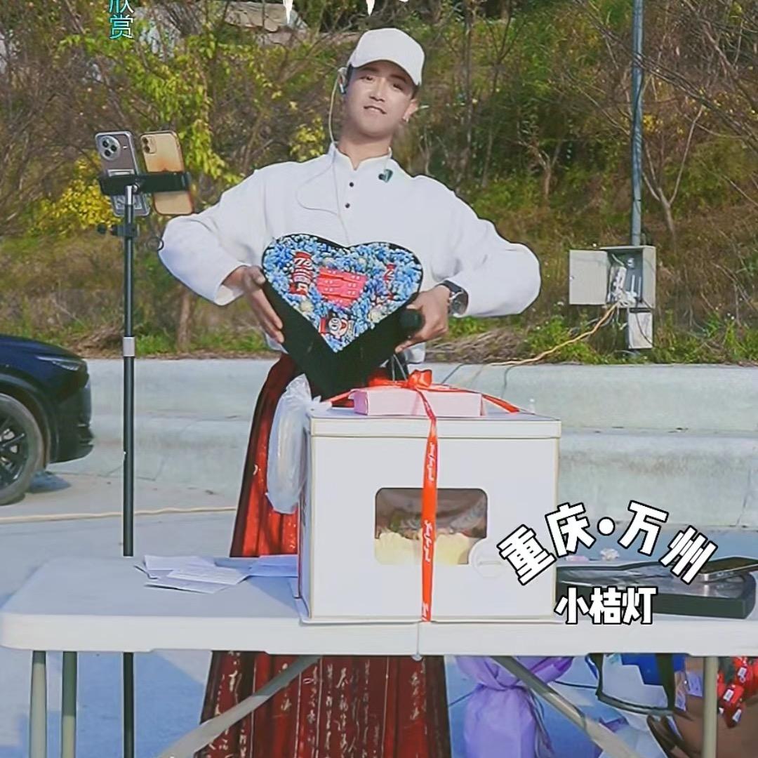 反骨奶奶打小七🧢