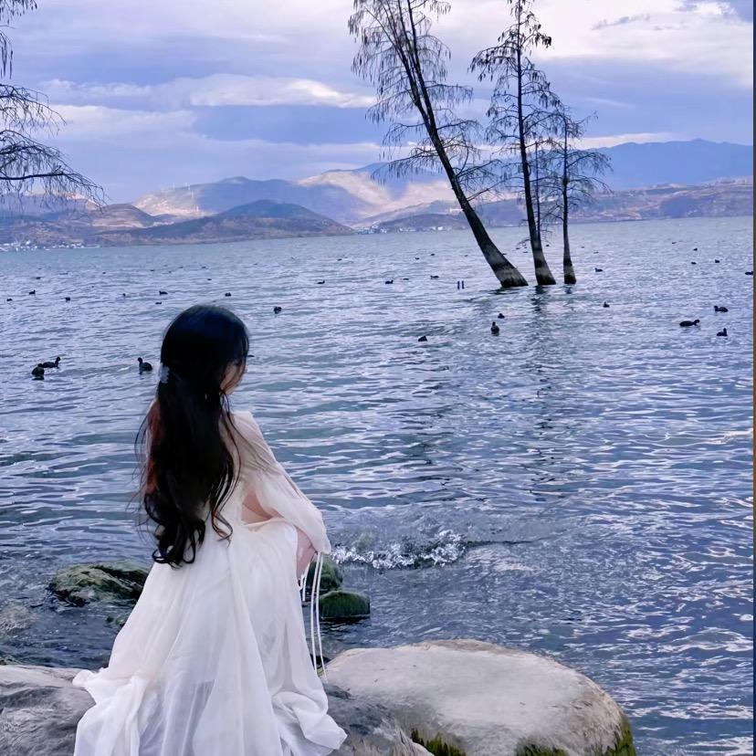 艾玛丝