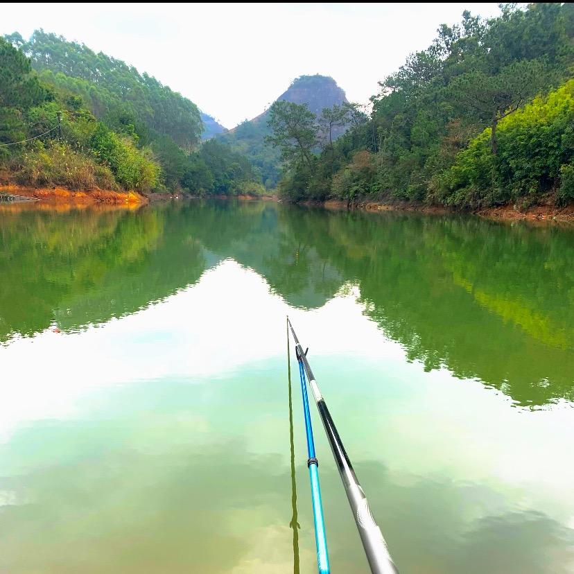 哥哥去钓鱼🎣