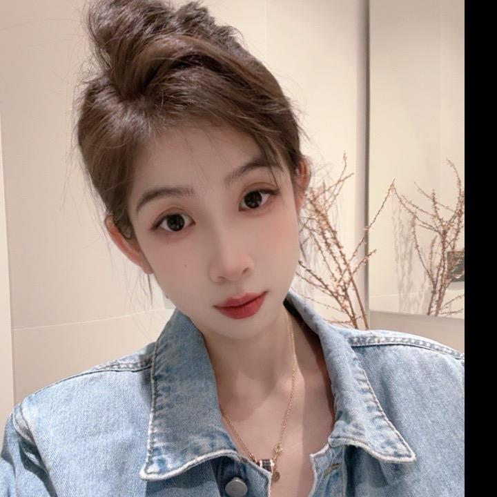 茜茜精品服装