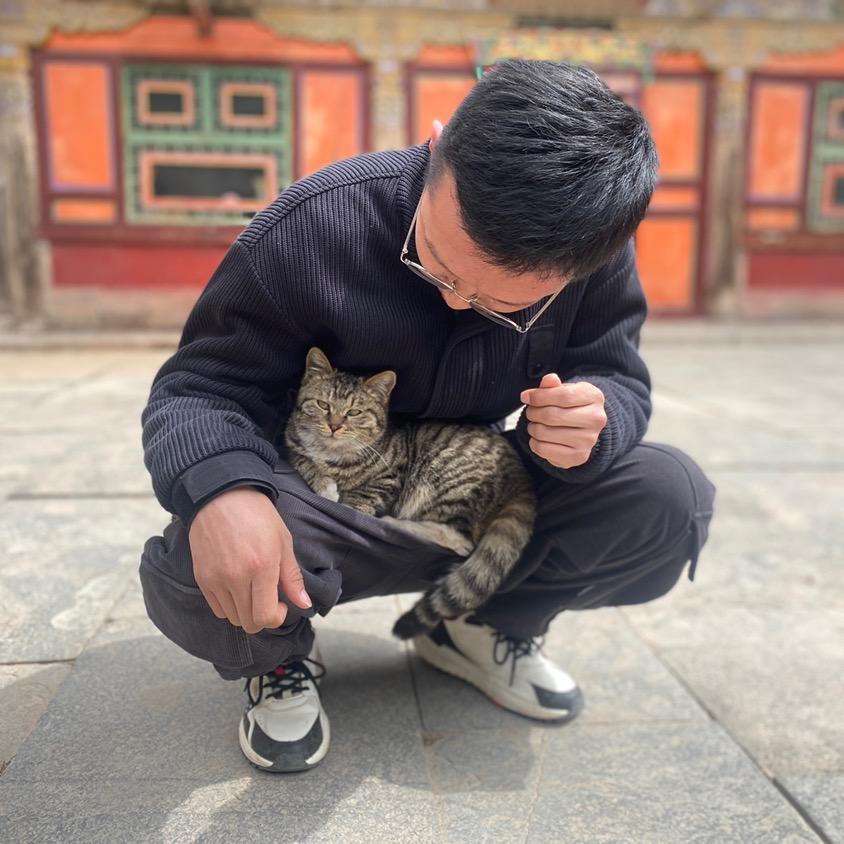 戴牙套的孩子爸爸