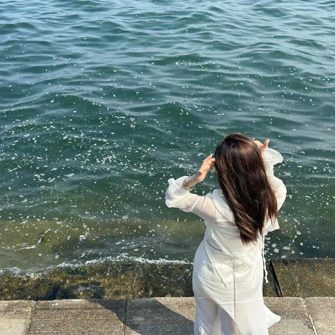 @高平库斯家具霞姐