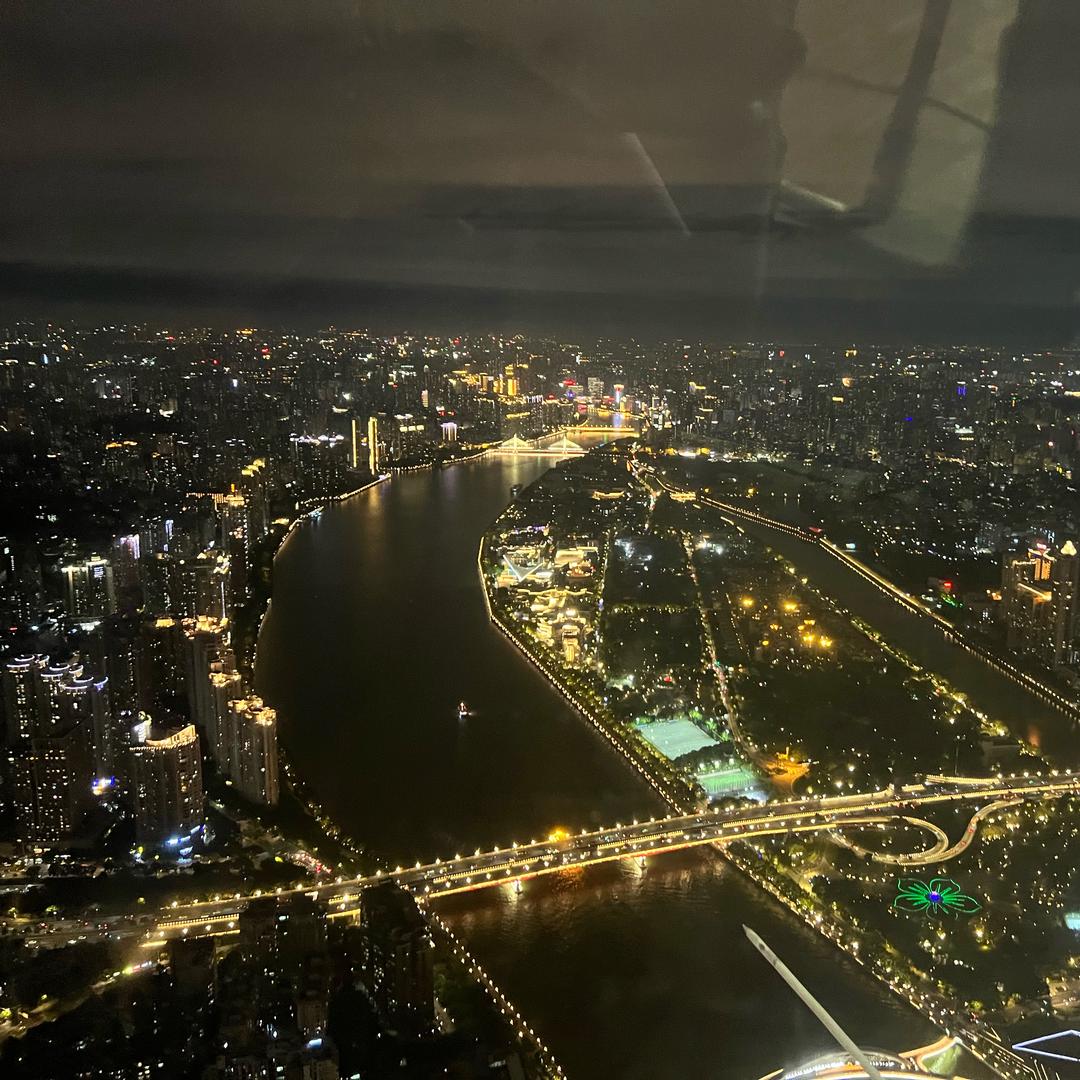 伦伦子（燚燚）