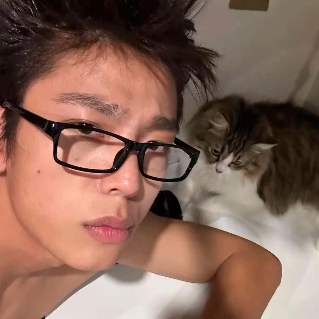 因为太帅被暴打