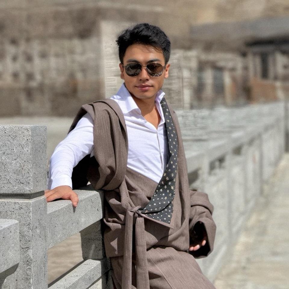 @木雅 可乐