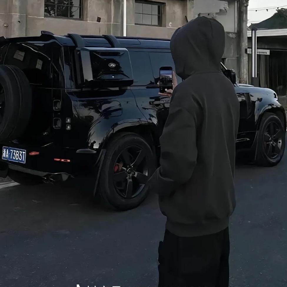 白金坤.