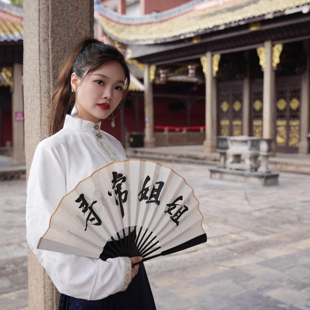 寻常朋友圈