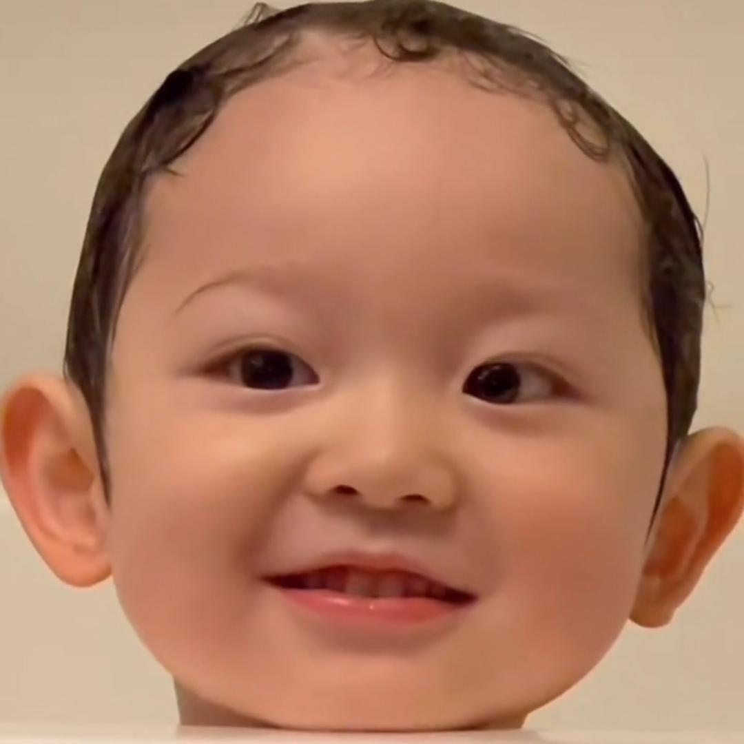 犟嘴巨人