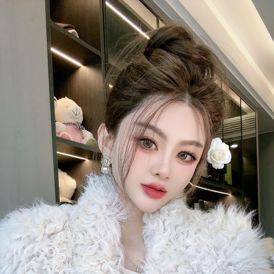曼曼的小跟班