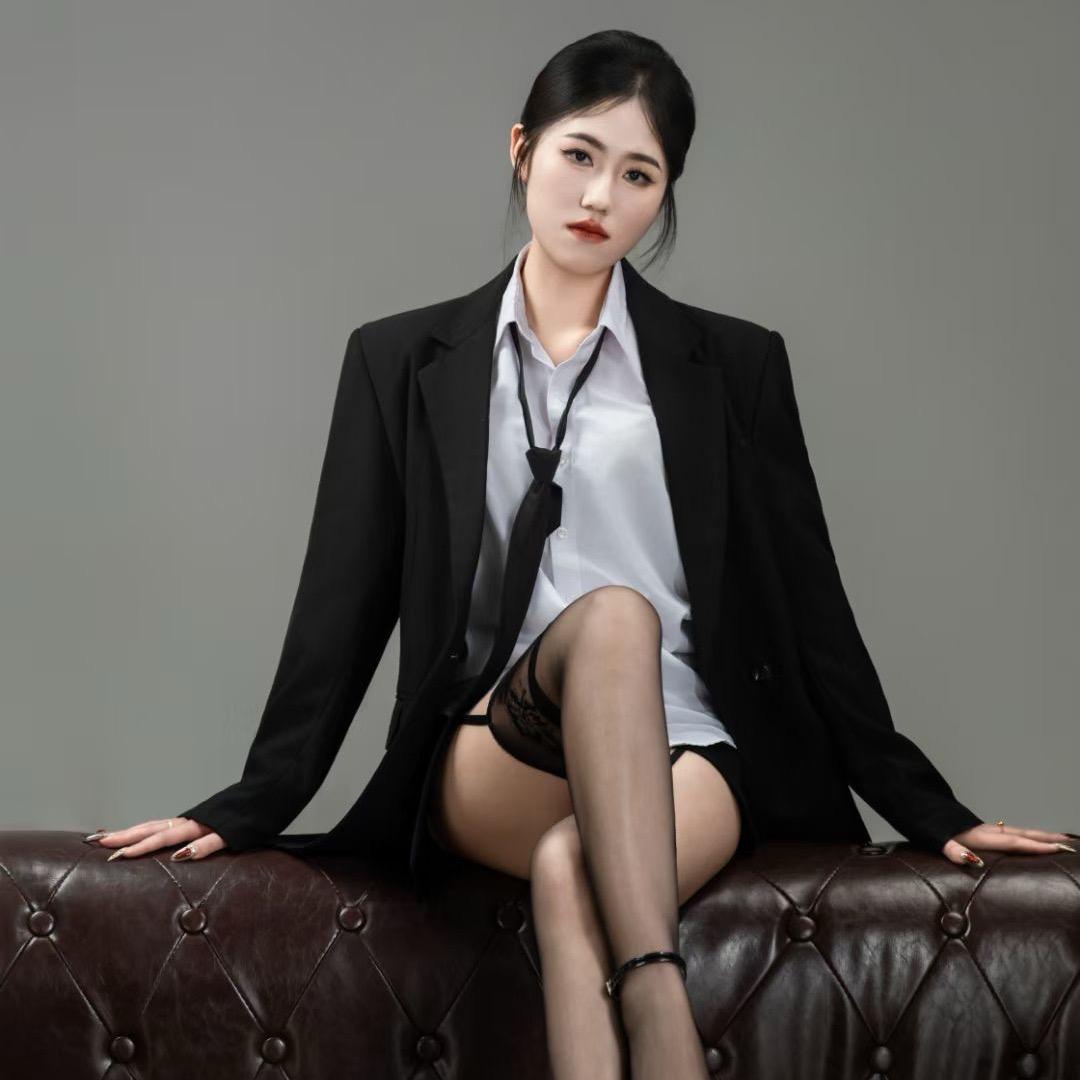 小何财露尖尖角