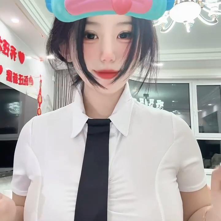 超奶小☁️