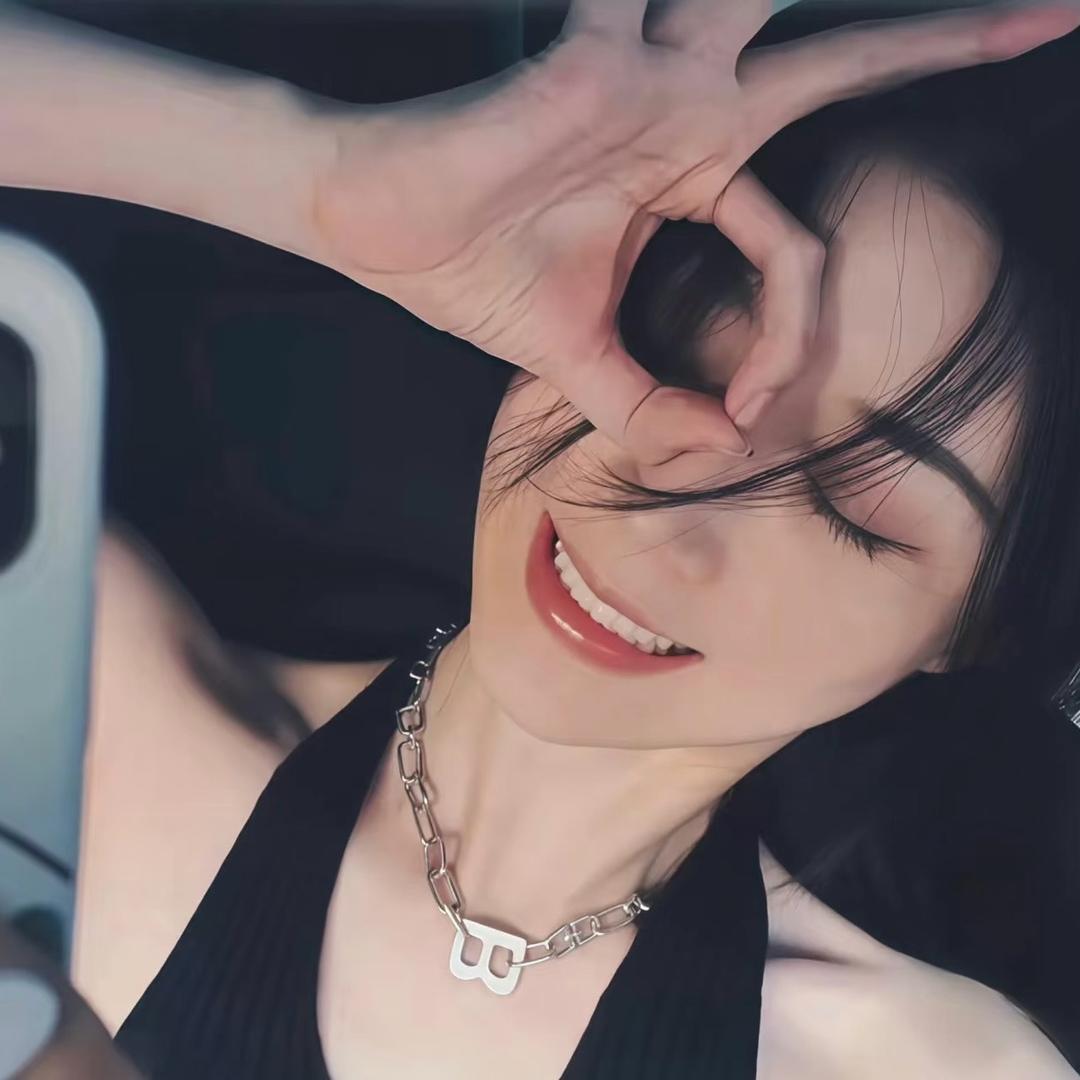蜜桃乌龙🍑