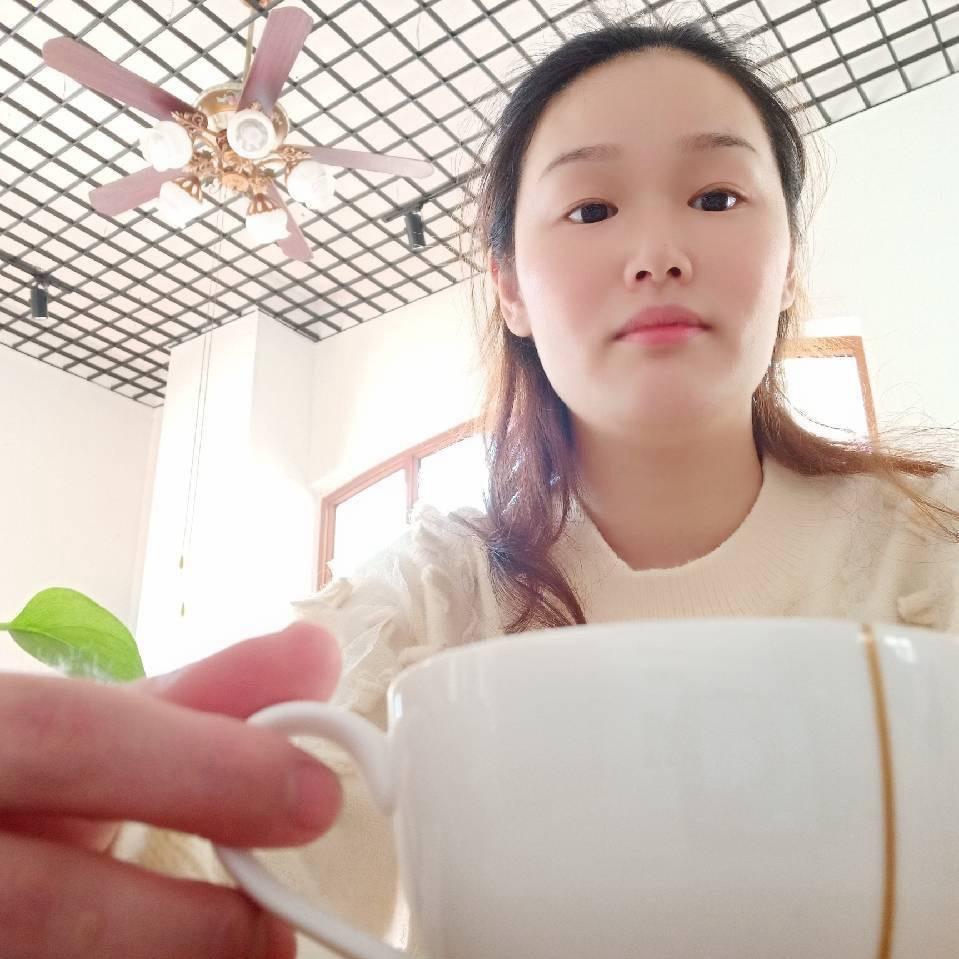 绿叶阳光葡萄采摘园小李