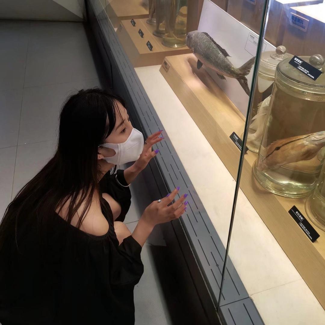 微微吖