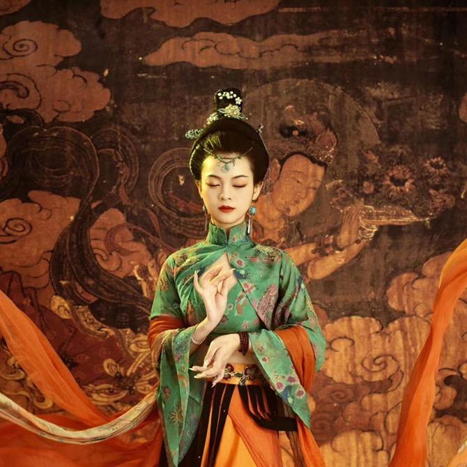 晴山不皂