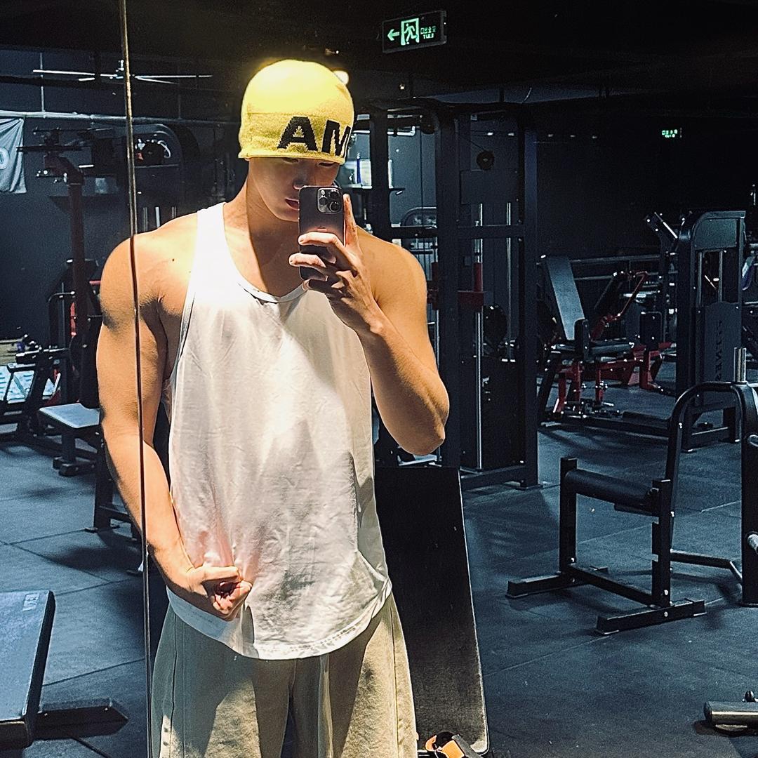 一顿吃90个饺子