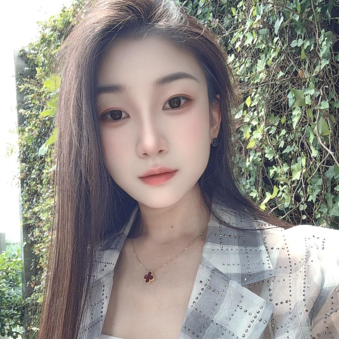 🎀L Y🍎