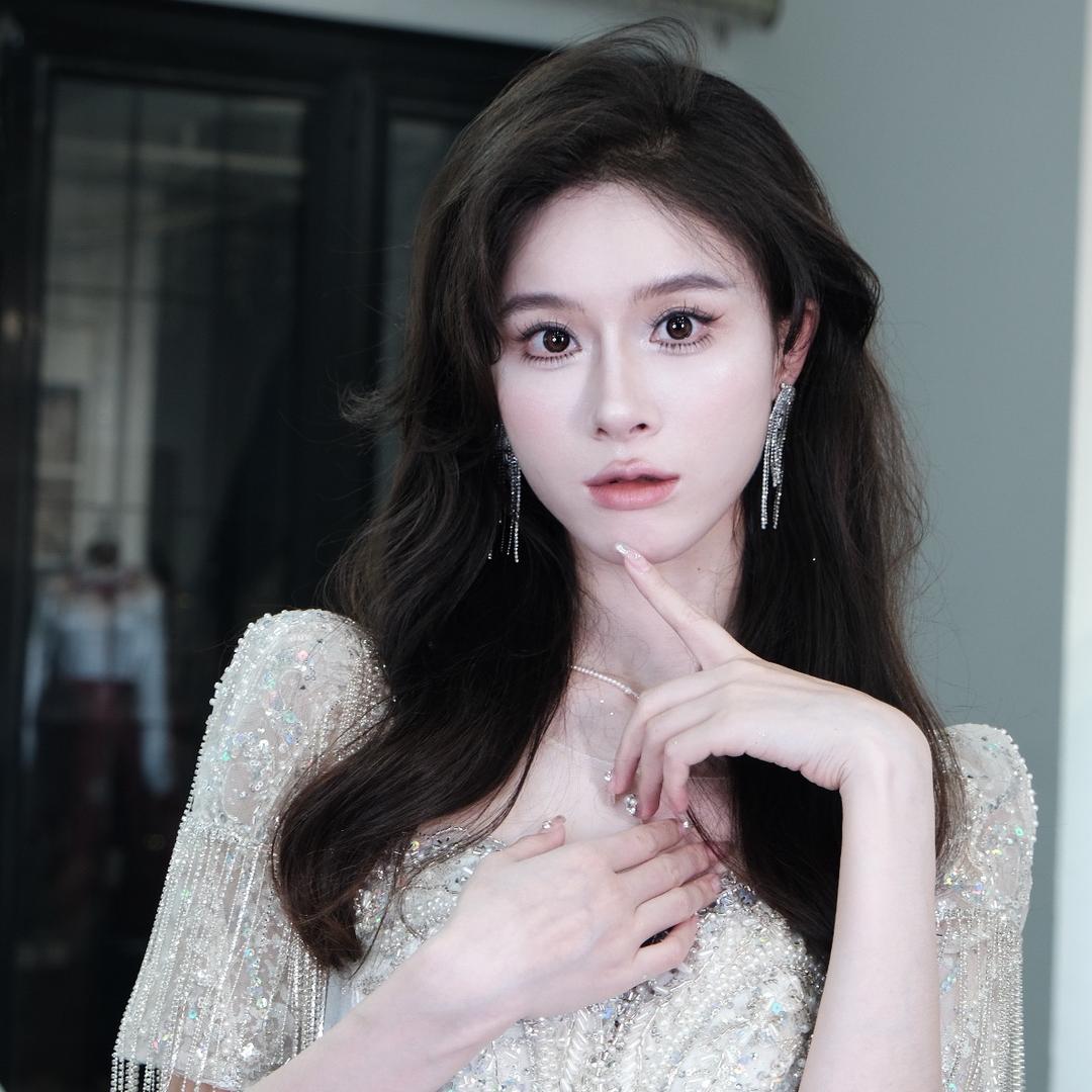 小花猫美妆版