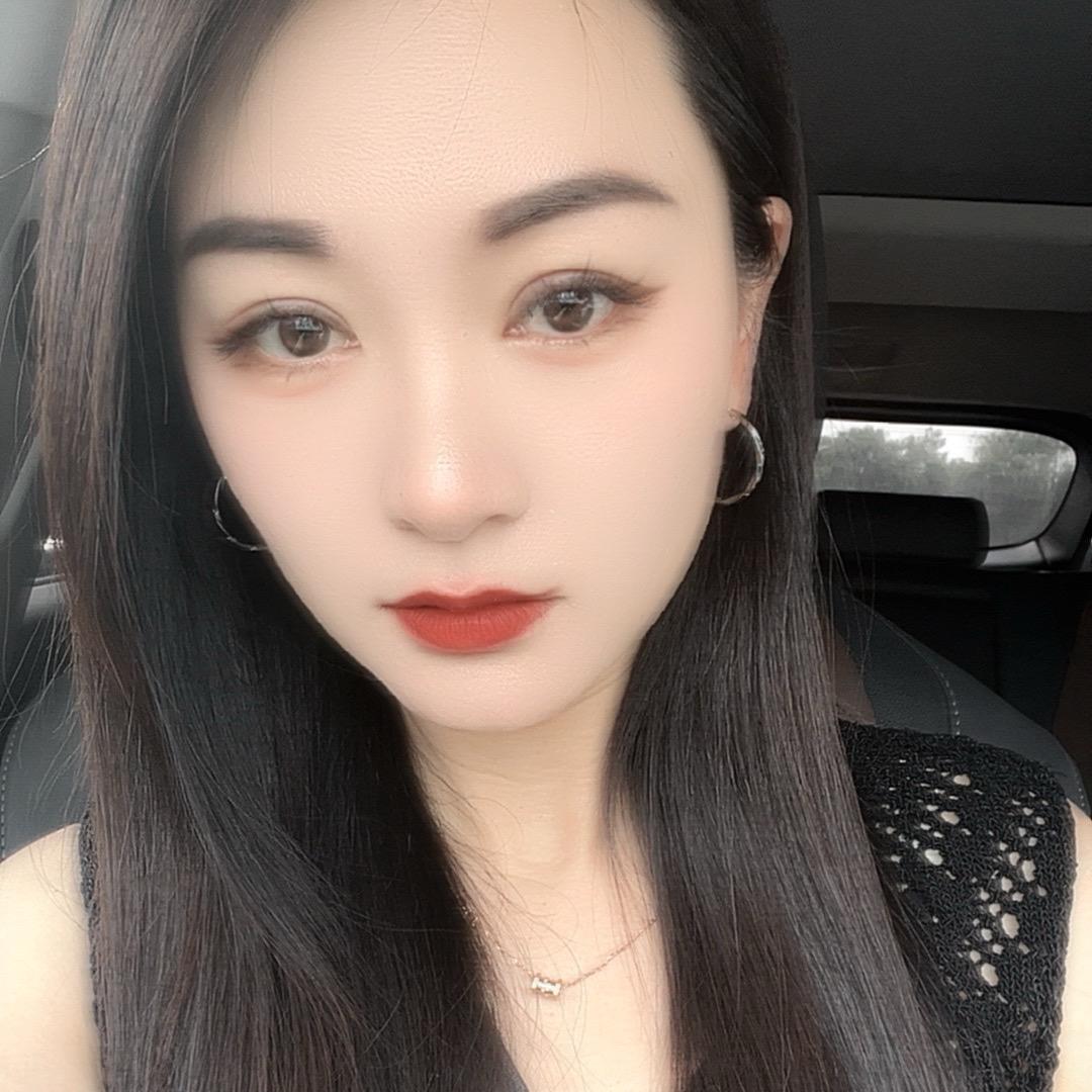 幸运长发姐姐